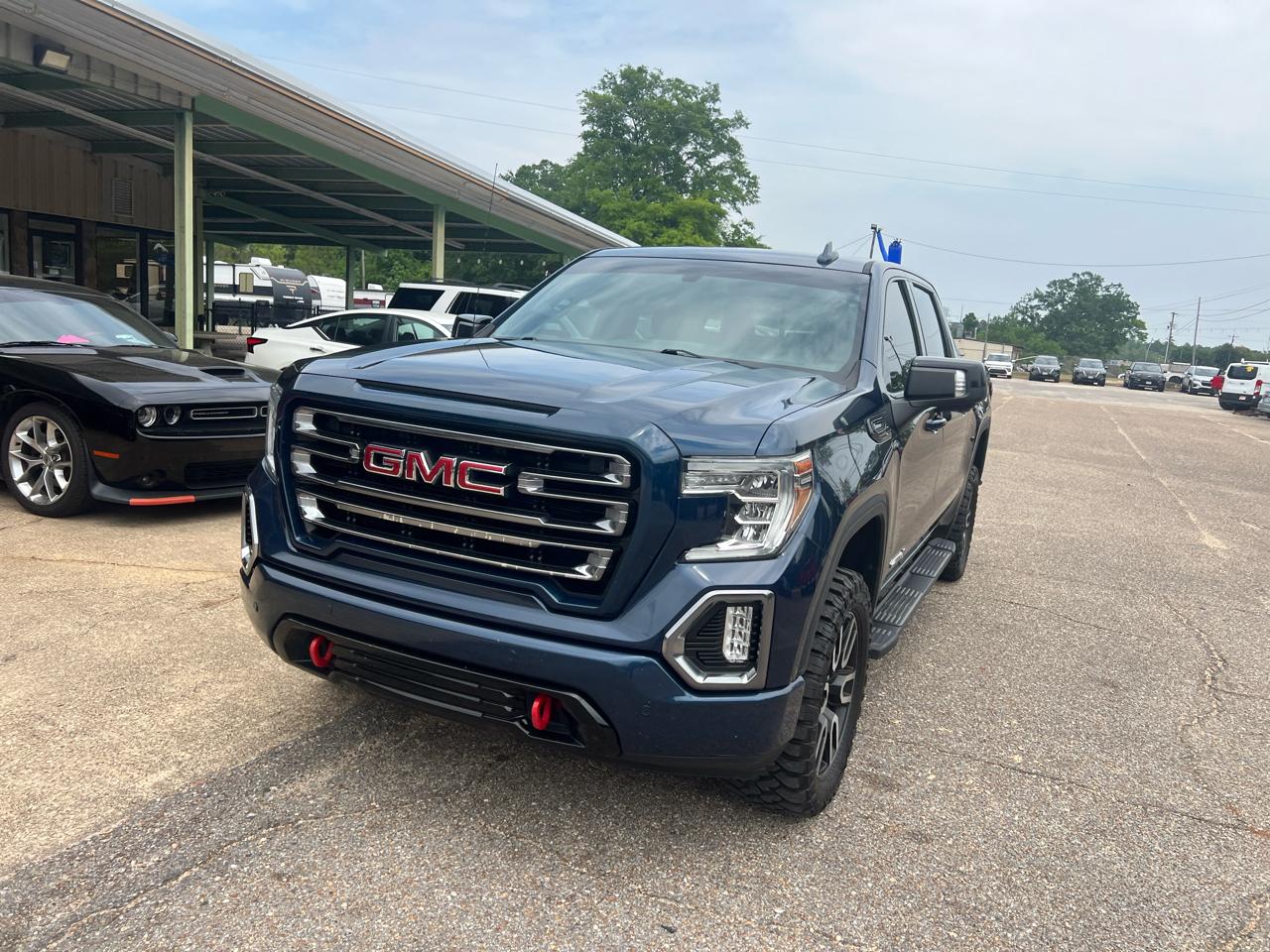 GMC Sierra 1500 4WD Crew Cab 147" AT4 2019