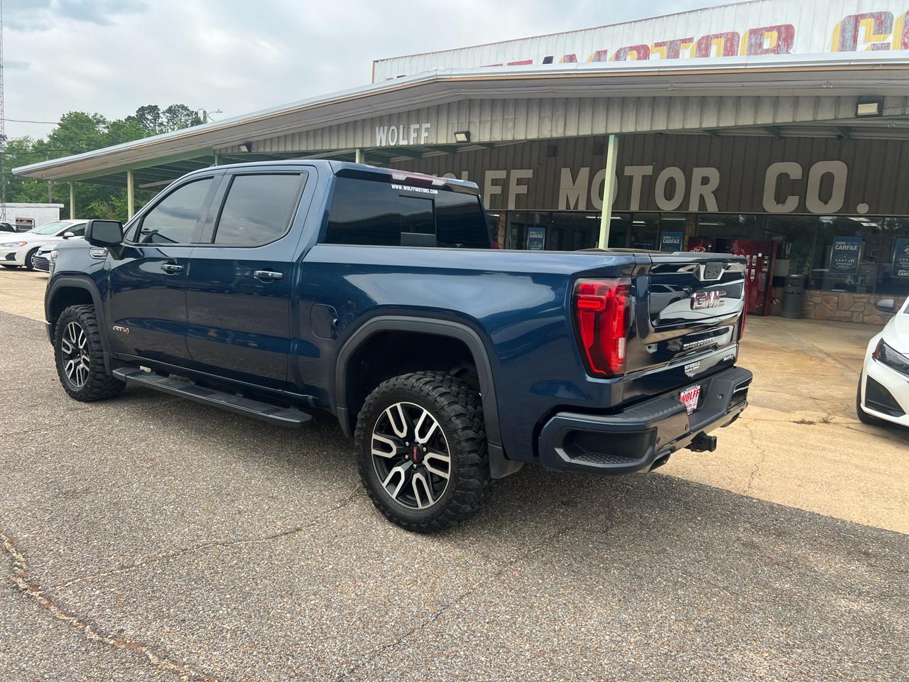 GMC Sierra 1500 4WD Crew Cab 147" AT4 2019
