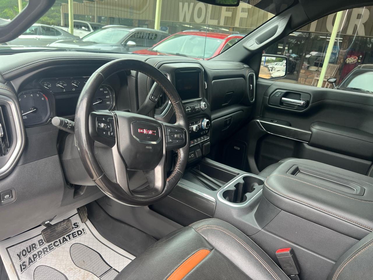 GMC Sierra 1500 4WD Crew Cab 147" AT4 2019