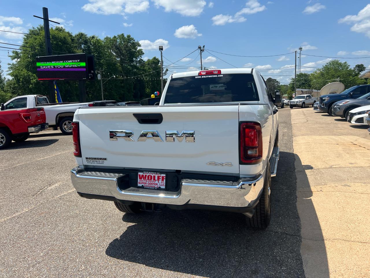 RAM 2500 Big Horn 4x4 Crew Cab 6'4" Box 2026