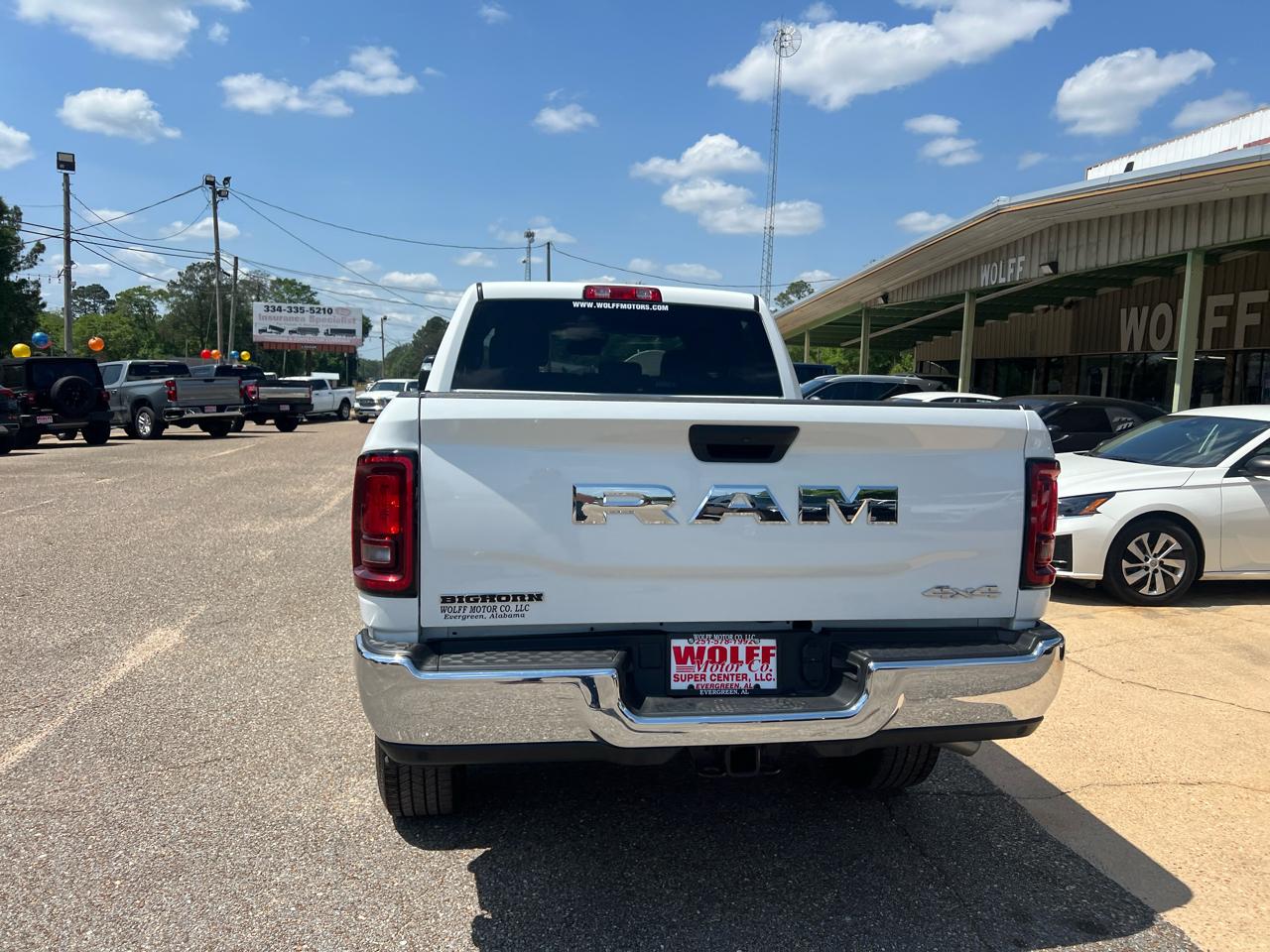 RAM 2500 Big Horn 4x4 Crew Cab 6'4" Box 2026