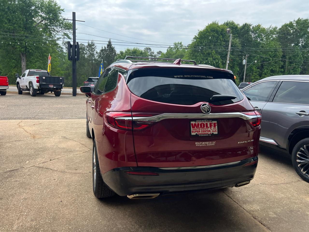 Buick Enclave FWD 4dr Essence 2019