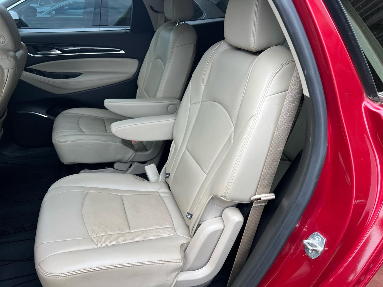 Buick Enclave FWD 4dr Essence 2019