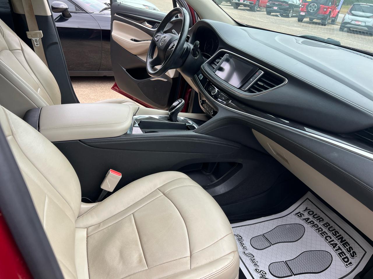 Buick Enclave FWD 4dr Essence 2019