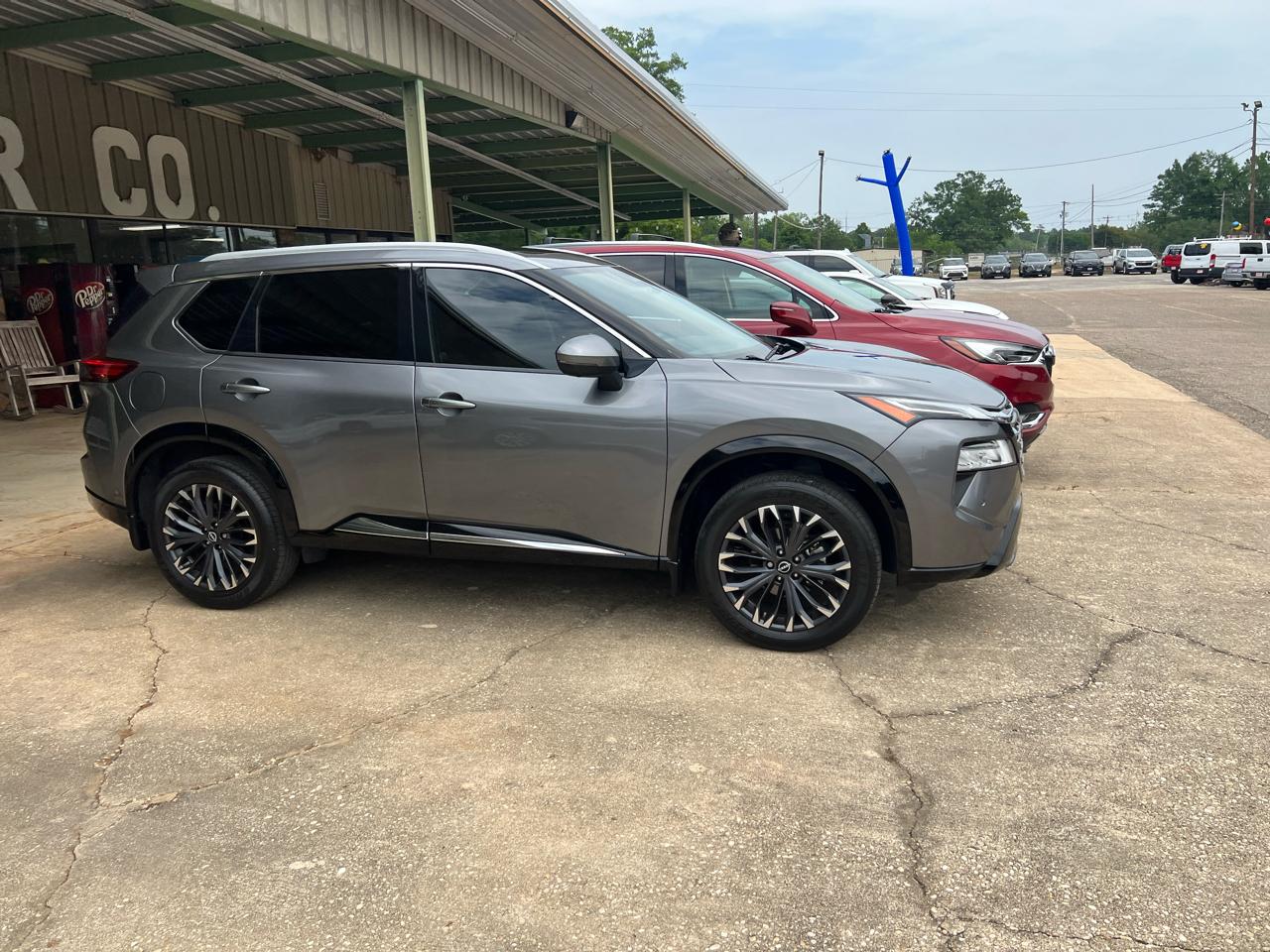 Nissan Rogue FWD Platinum 2024