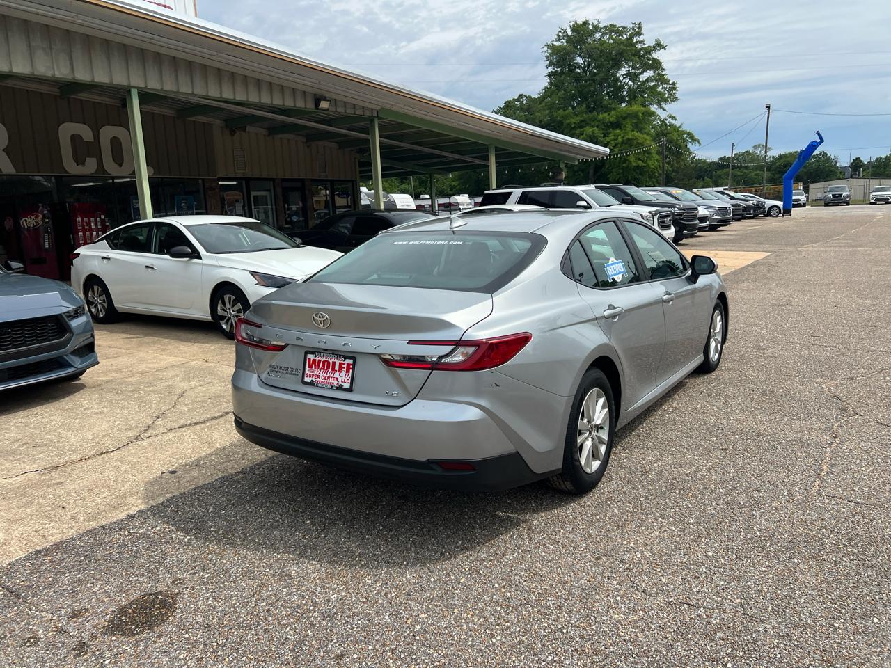 Toyota Camry XLE (Natl) 2025