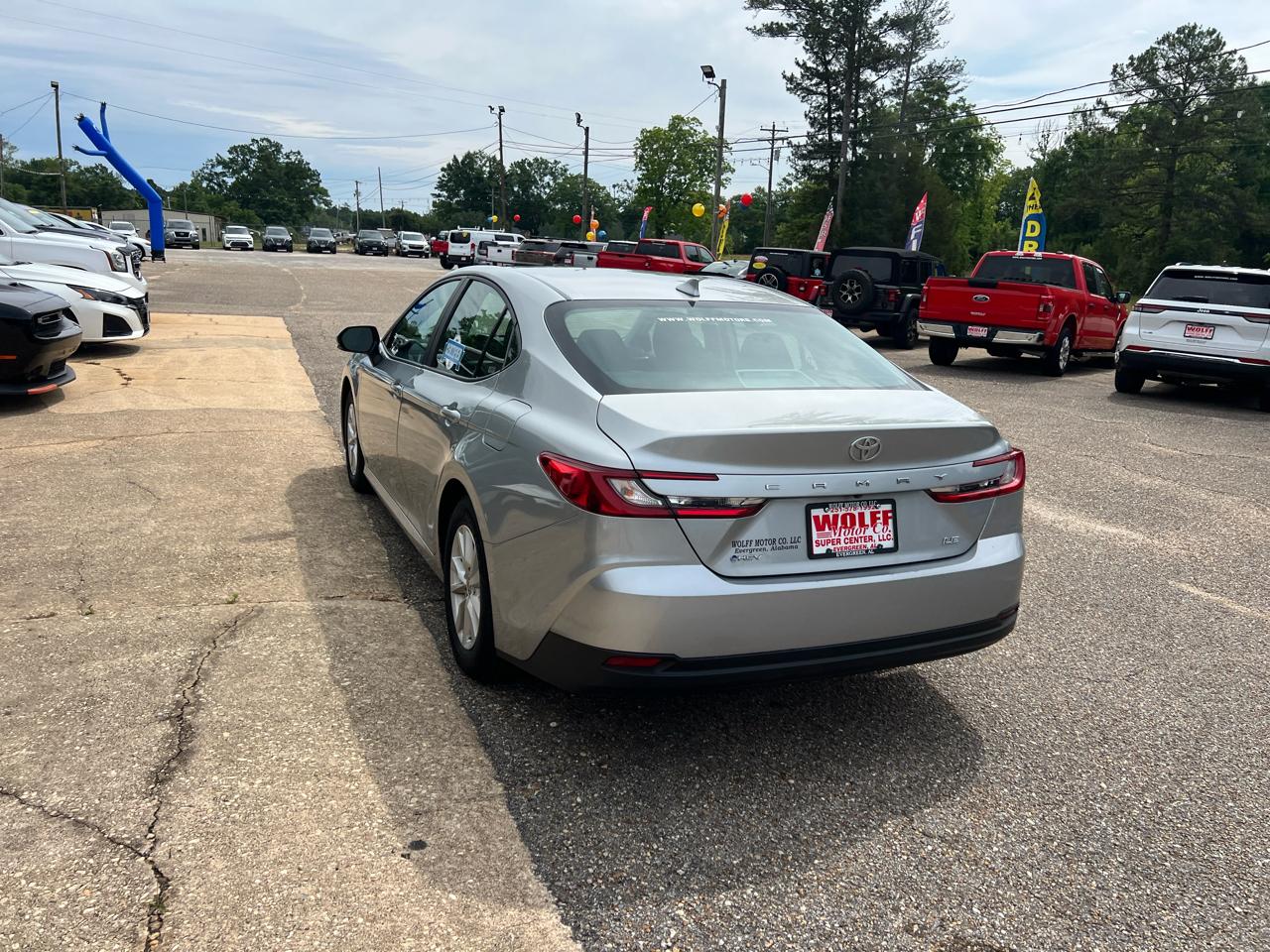 Toyota Camry XLE (Natl) 2025