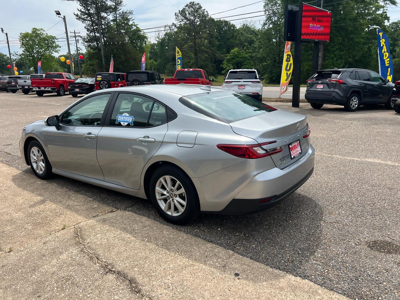 Toyota Camry XLE (Natl) 2025