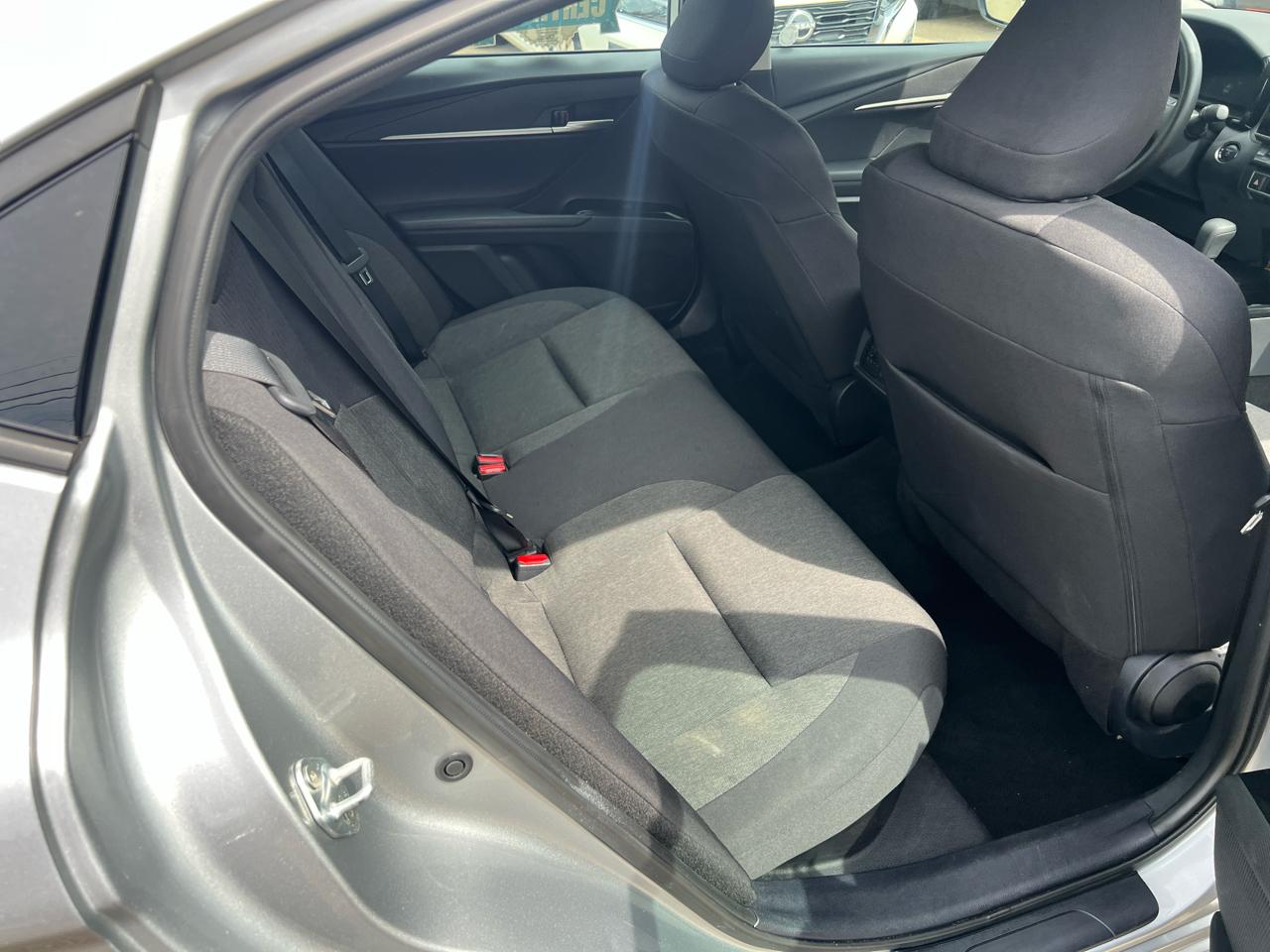 Toyota Camry XLE (Natl) 2025