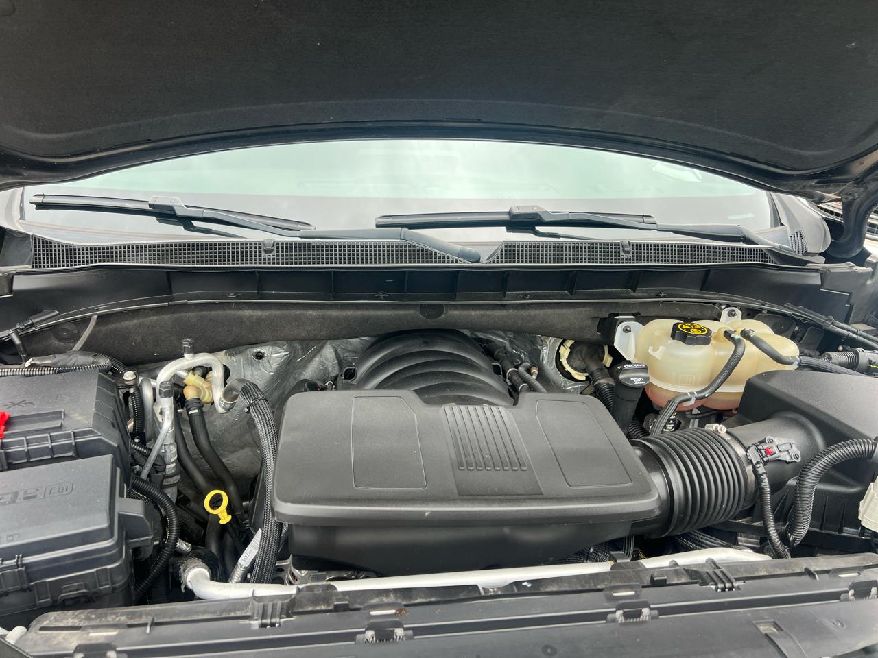 Chevrolet Tahoe 4WD 4dr Z71 2021