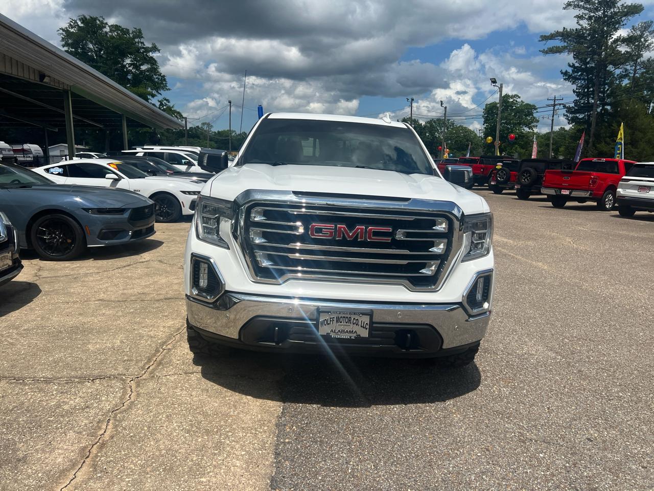 GMC Sierra 1500 4WD Crew Cab 147" SLT 2020