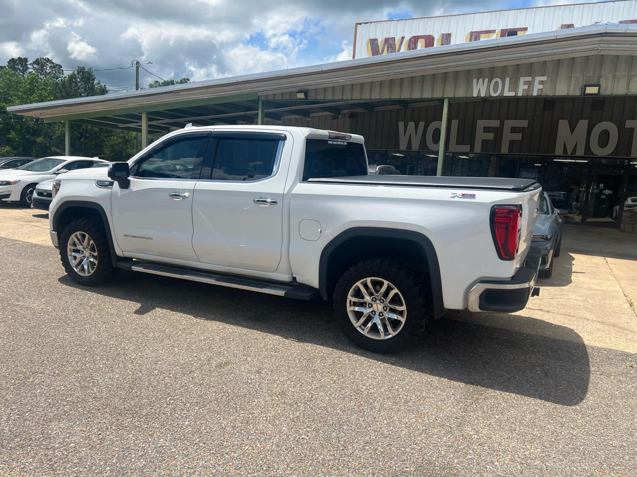 GMC Sierra 1500 4WD Crew Cab 147" SLT 2020