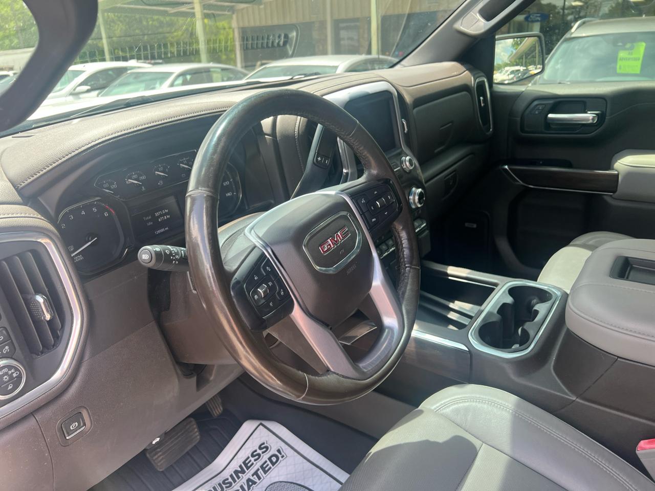 GMC Sierra 1500 4WD Crew Cab 147" SLT 2020