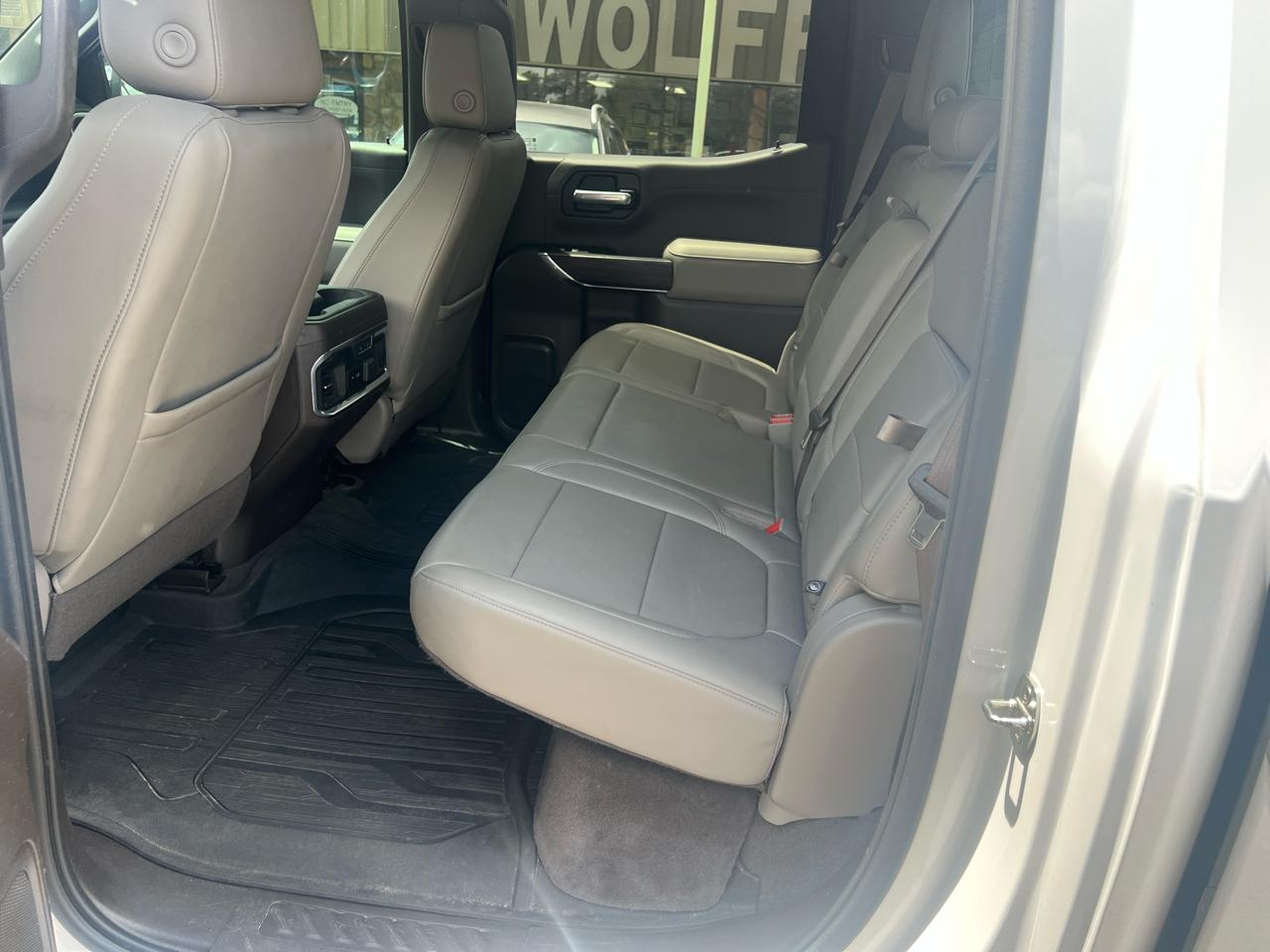 GMC Sierra 1500 4WD Crew Cab 147" SLT 2020