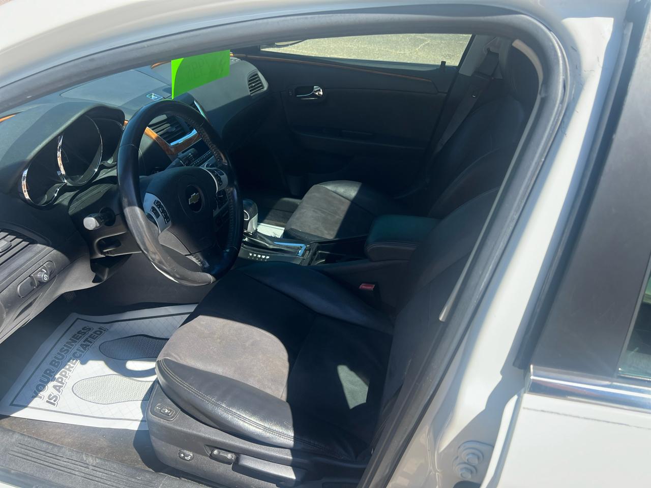 Chevrolet Malibu 4dr Sdn LT w/2LT 2011