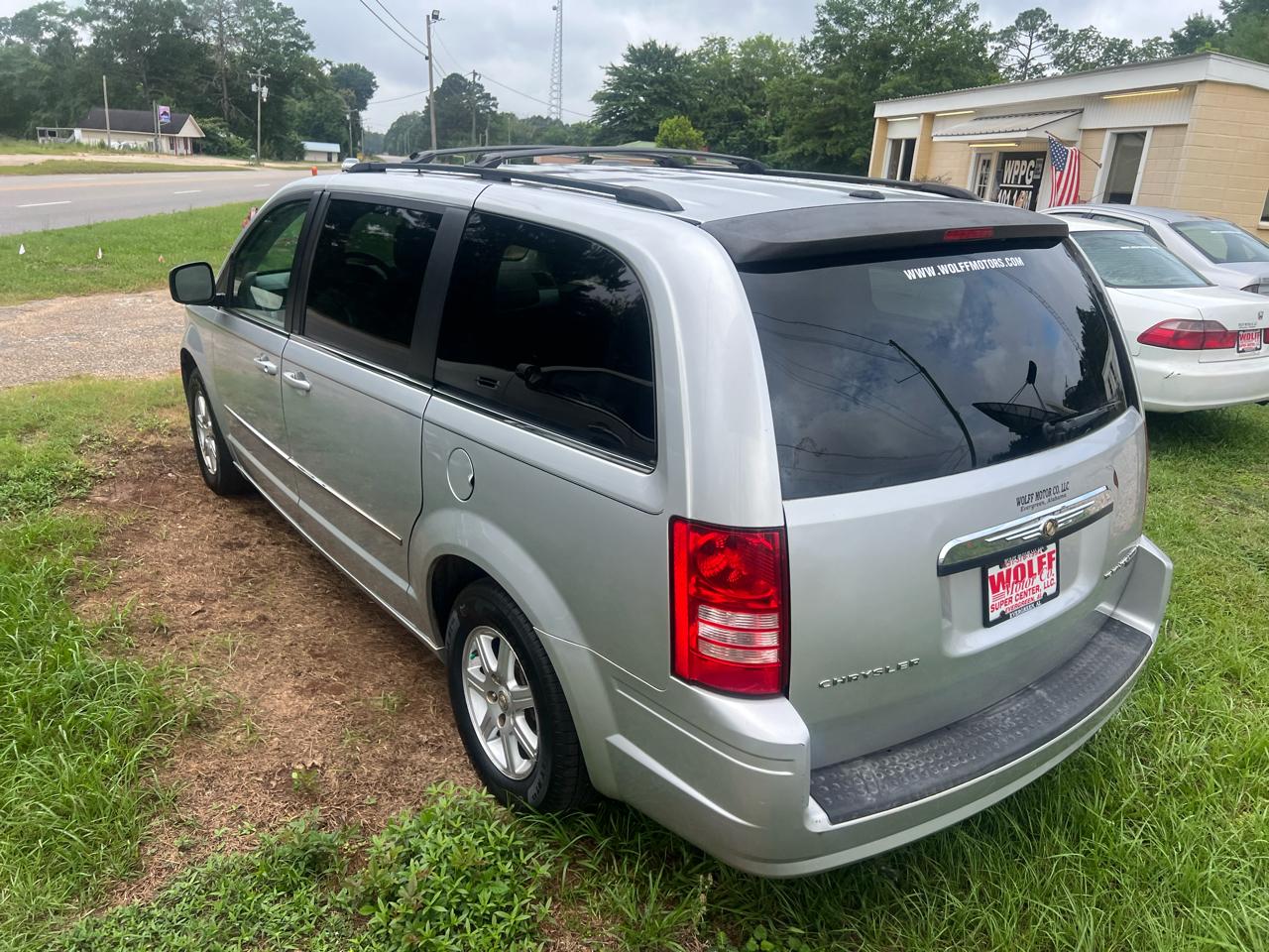 Chrysler Town & Country 4dr Wgn Touring 2010