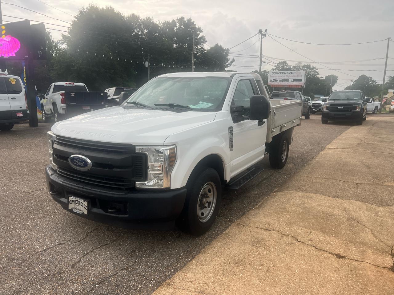 Ford Super Duty F-250 SRW XLT 2WD Reg Cab 8' Box 2019