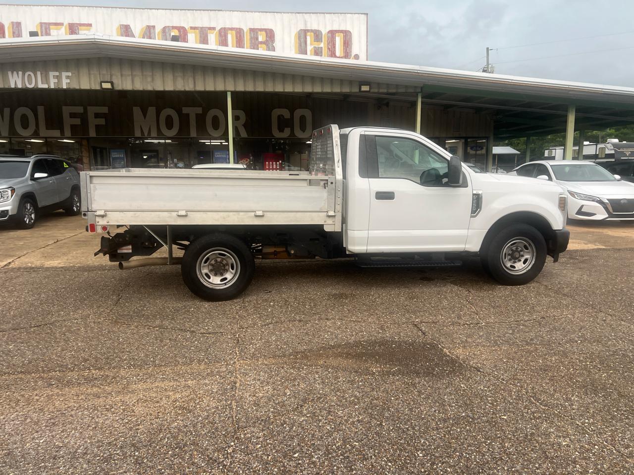 Ford Super Duty F-250 SRW XLT 2WD Reg Cab 8' Box 2019