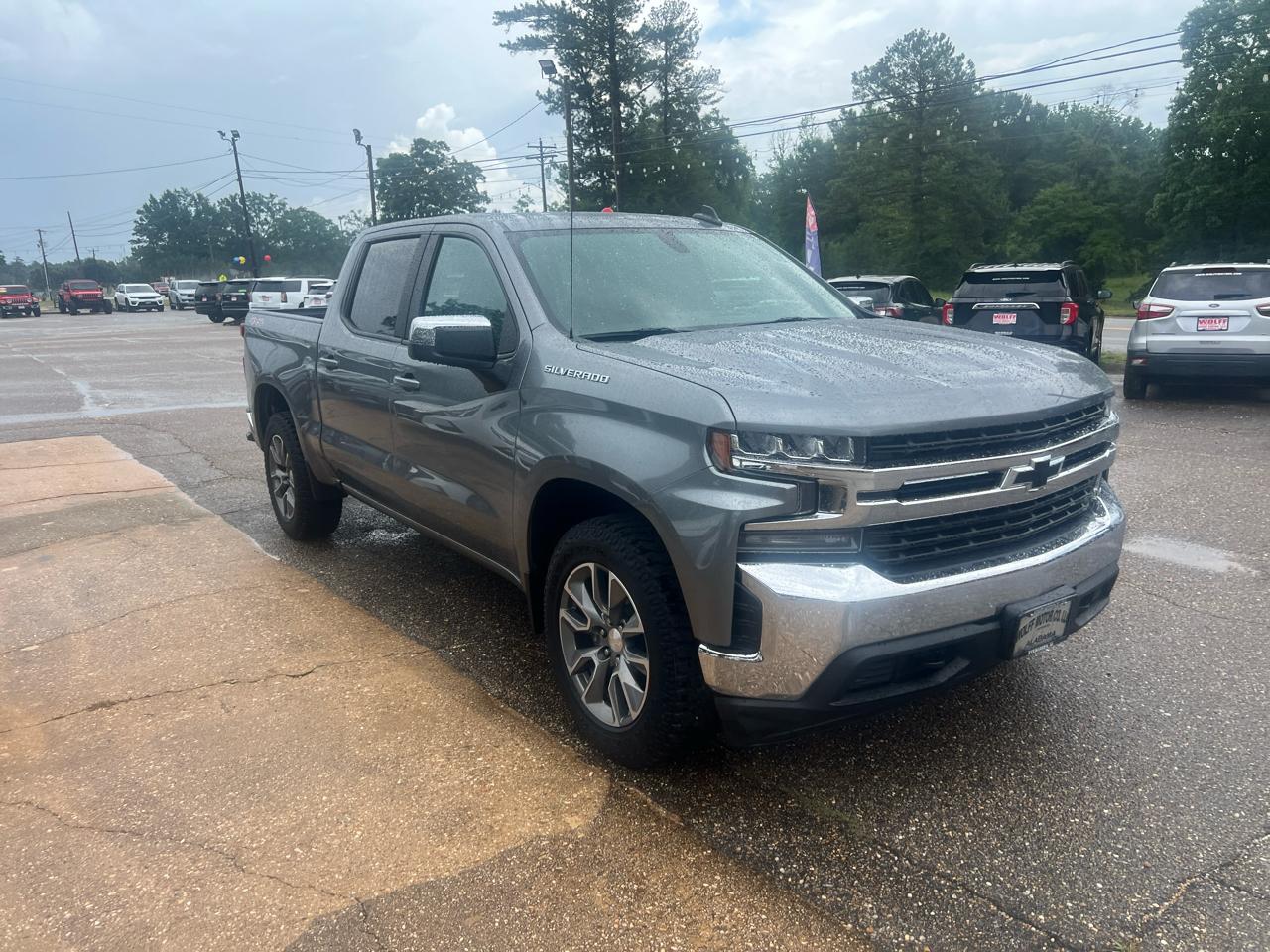 Chevrolet Silverado 1500 4WD Crew Cab 147" LT 2020