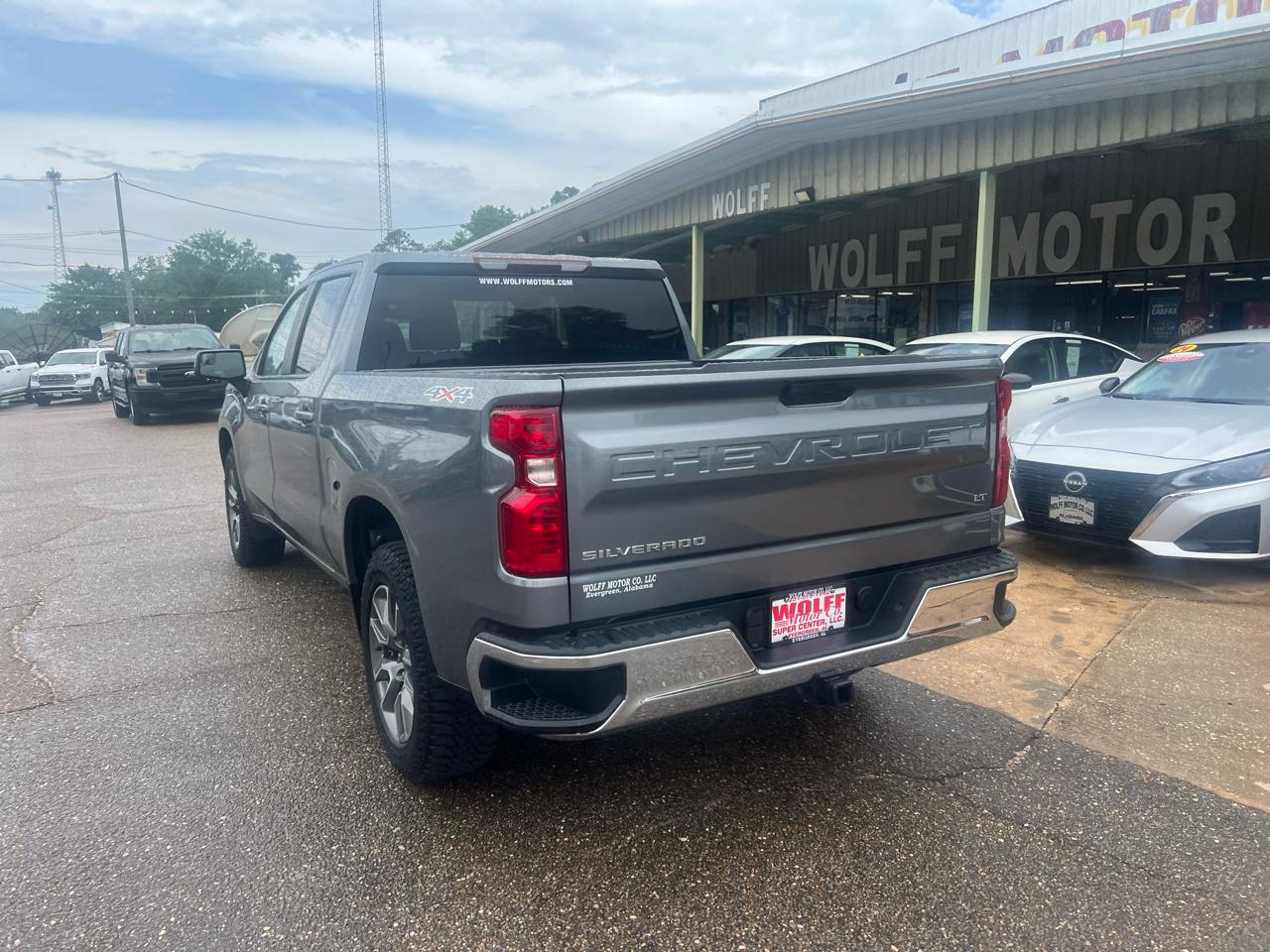 Chevrolet Silverado 1500 4WD Crew Cab 147" LT 2020