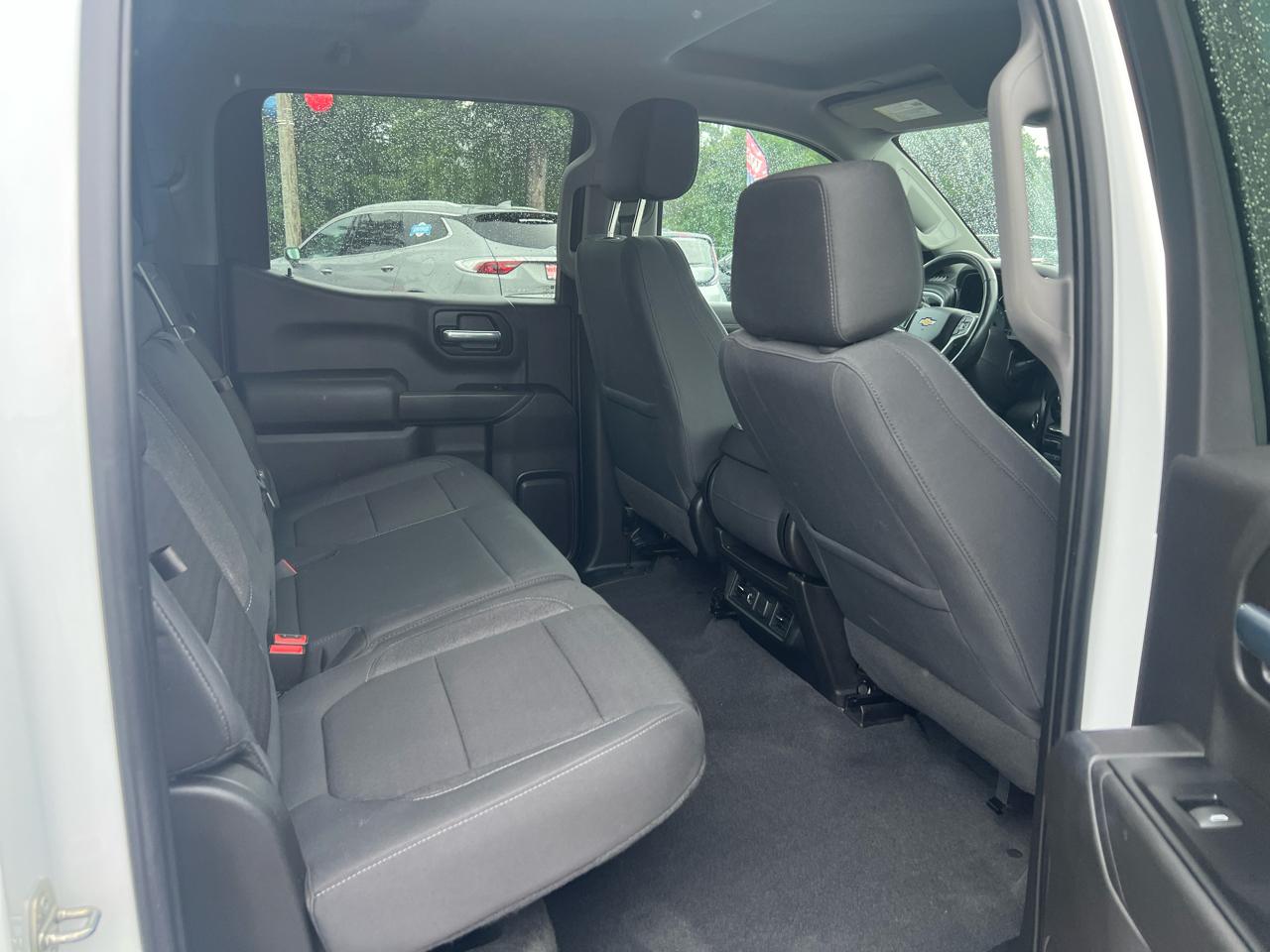 Chevrolet Silverado 1500 4WD Crew Cab 147" LT 2020