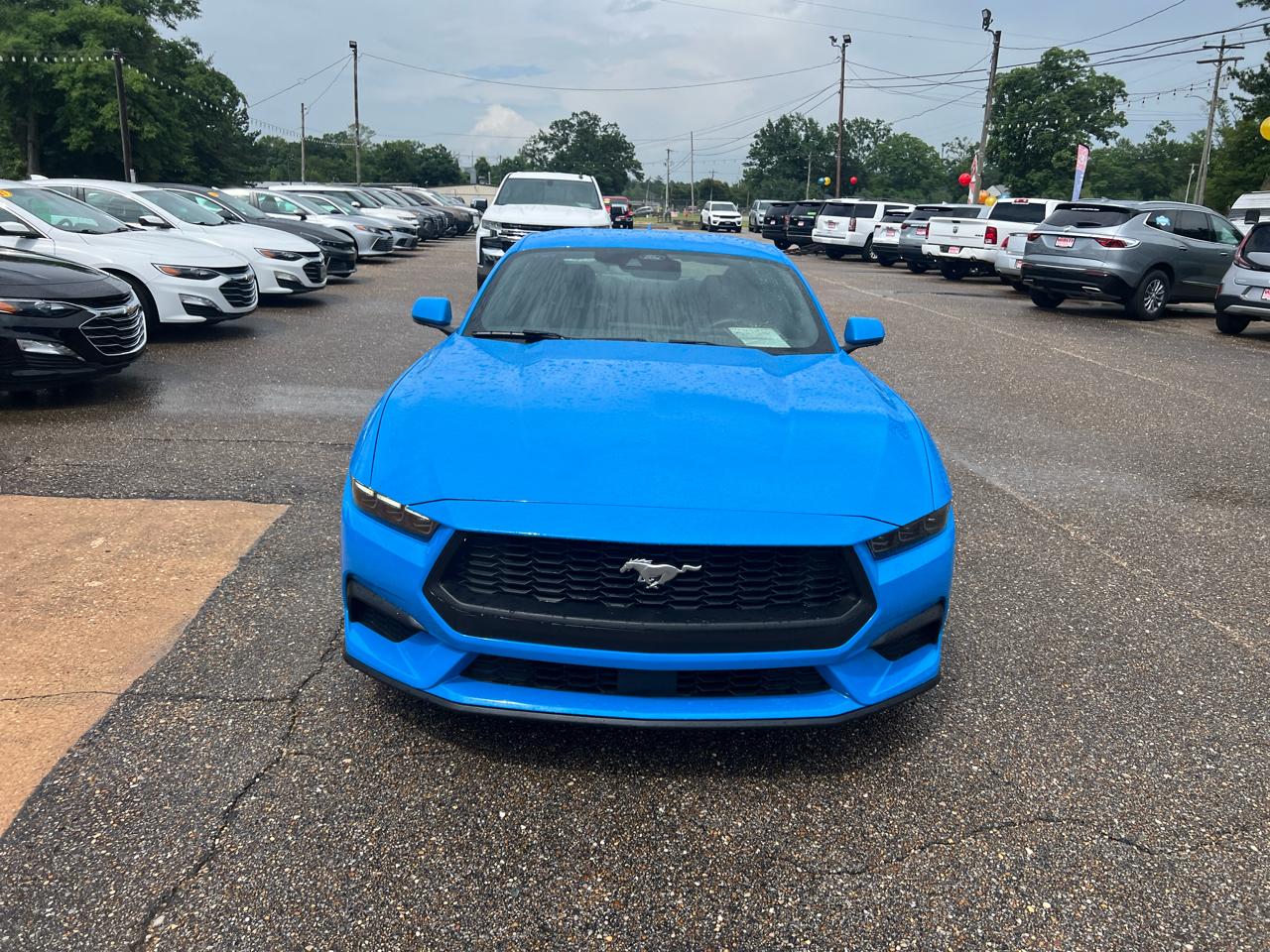 Ford Mustang EcoBoost Fastback 2026