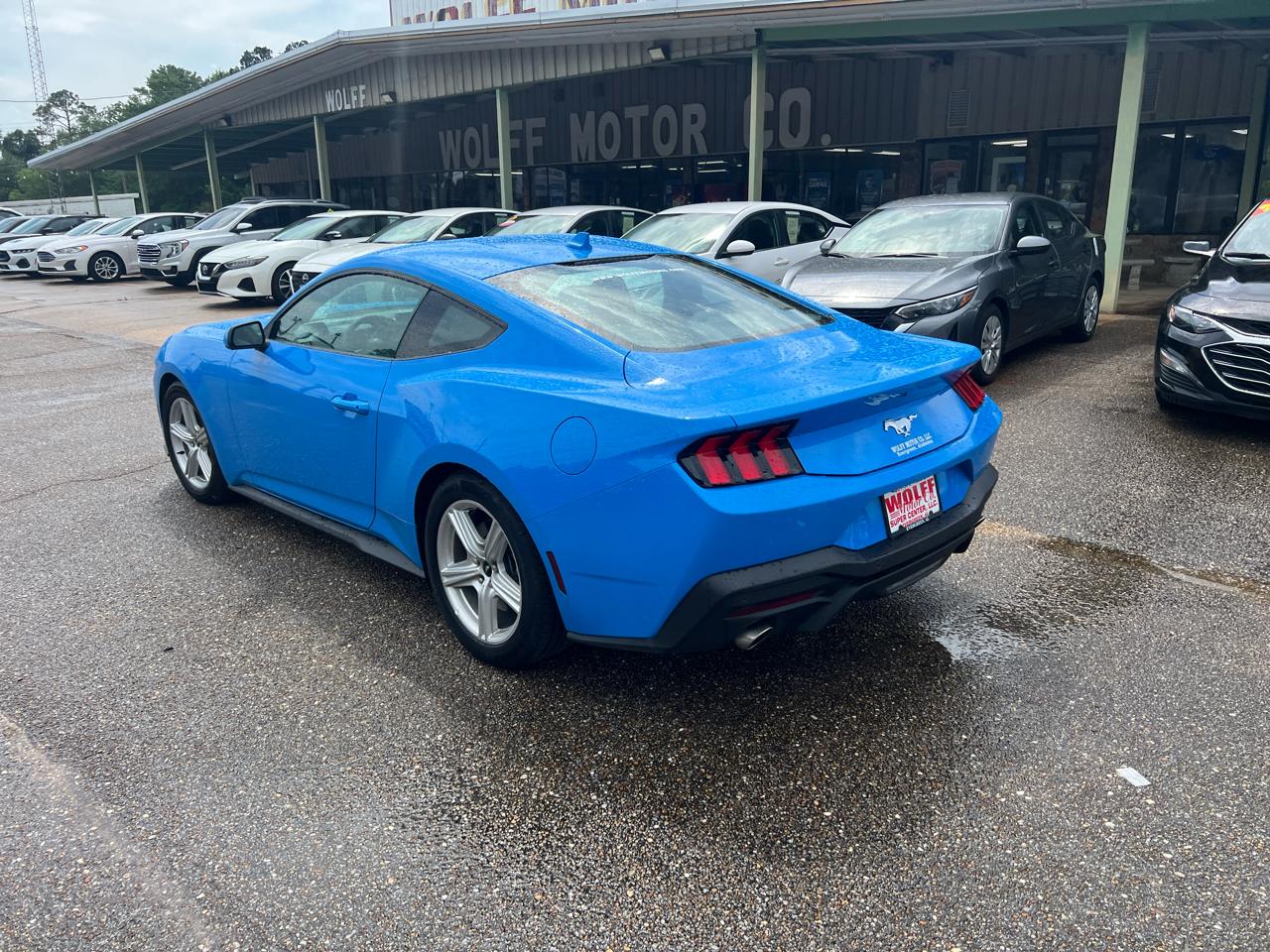 Ford Mustang EcoBoost Fastback 2026