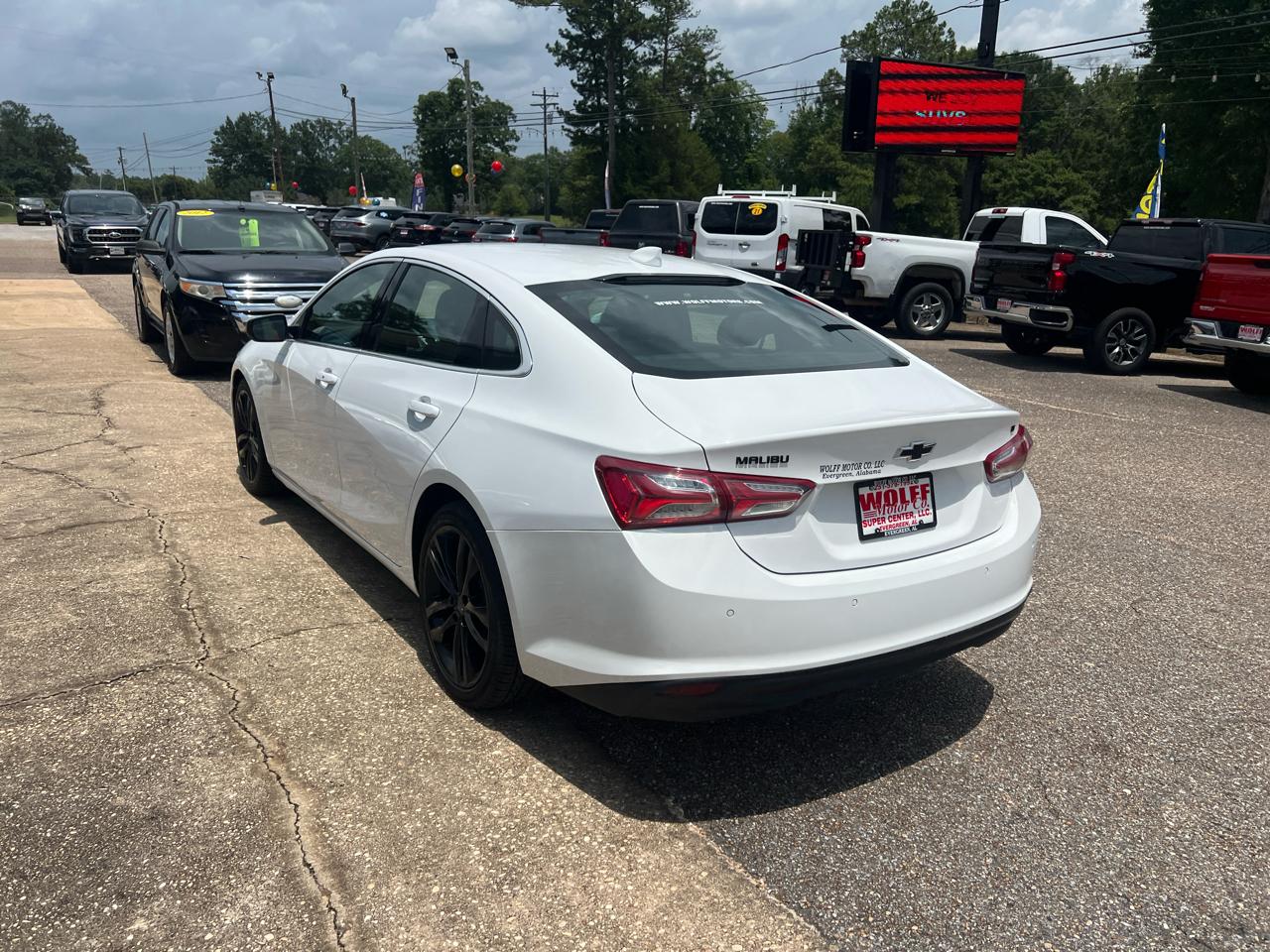 Chevrolet Malibu 4dr Sdn LT 2022