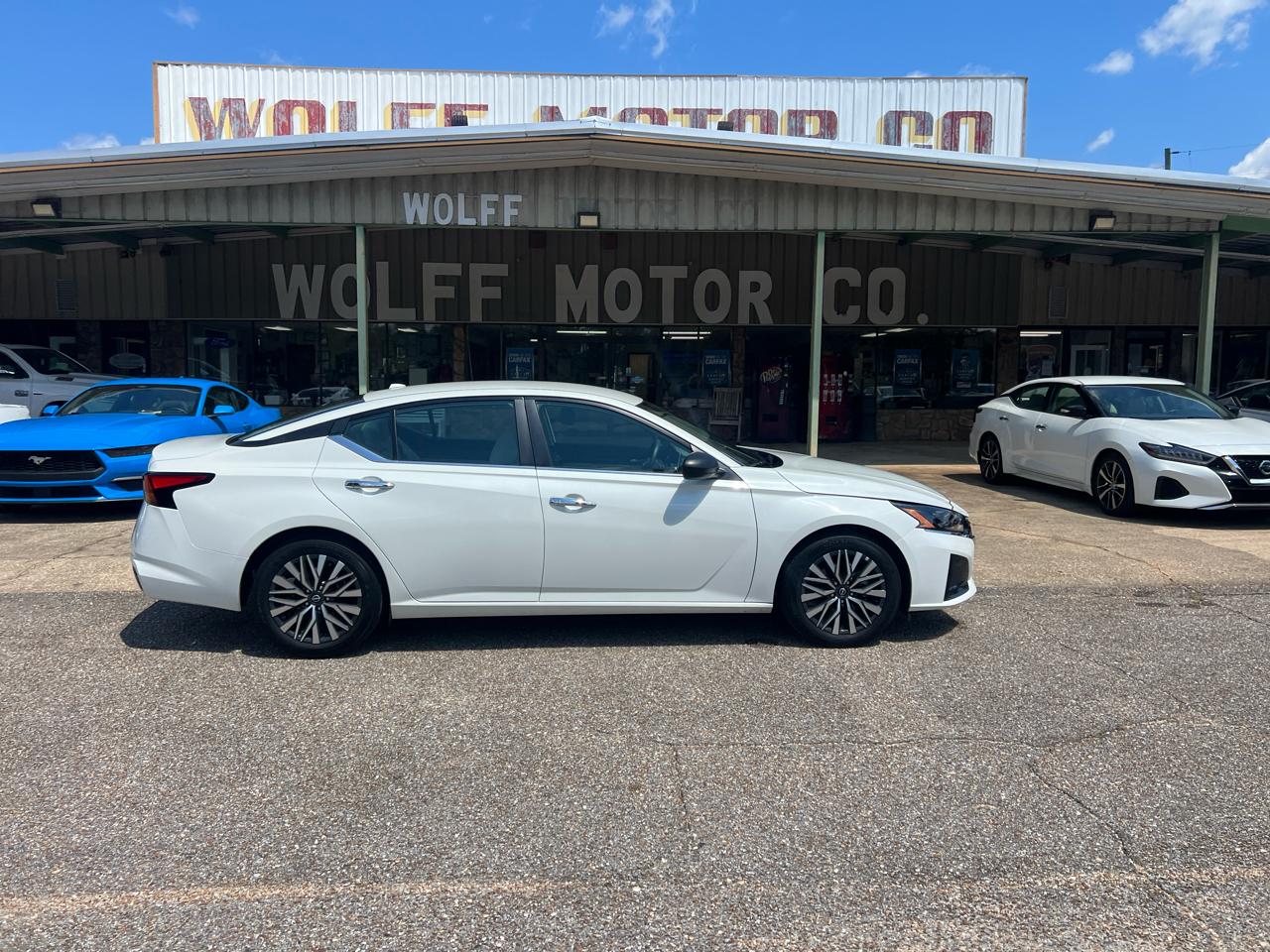 Nissan Altima SV FWD 2025