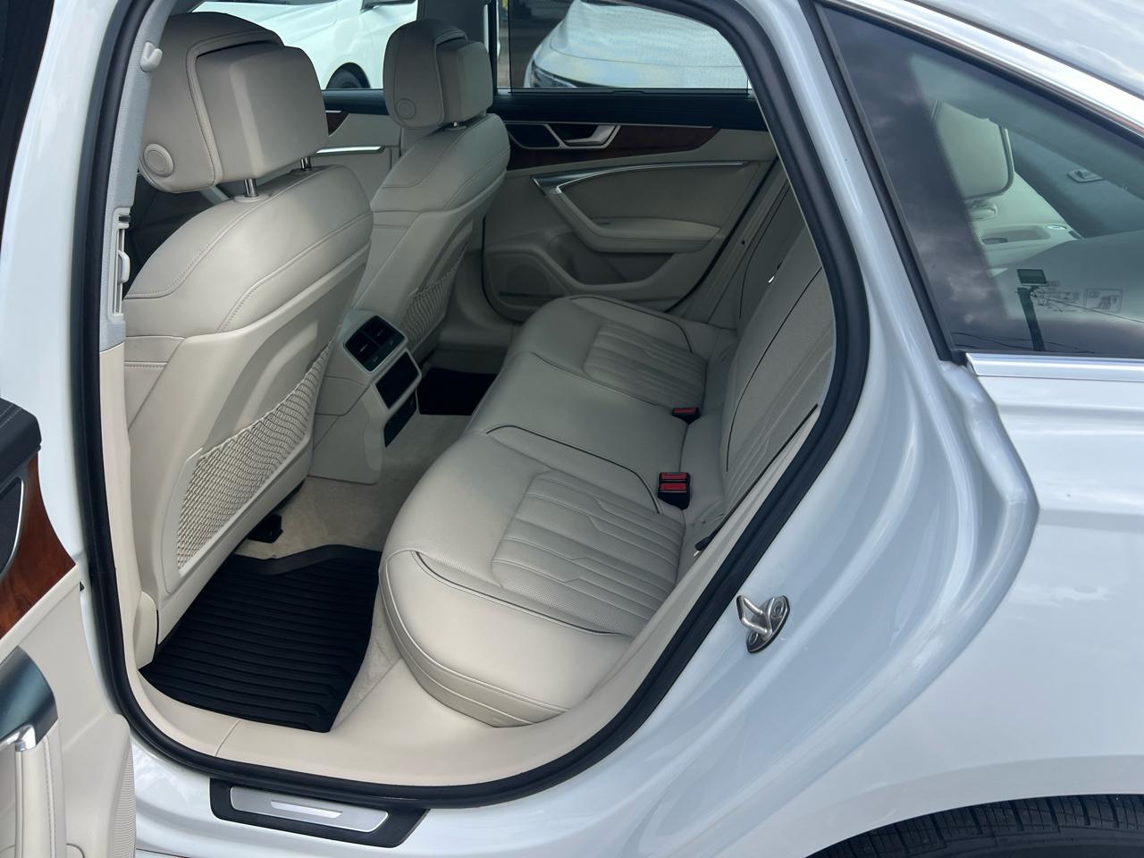 Audi A6 Sedan Prestige 55 TFSI quattro 2022