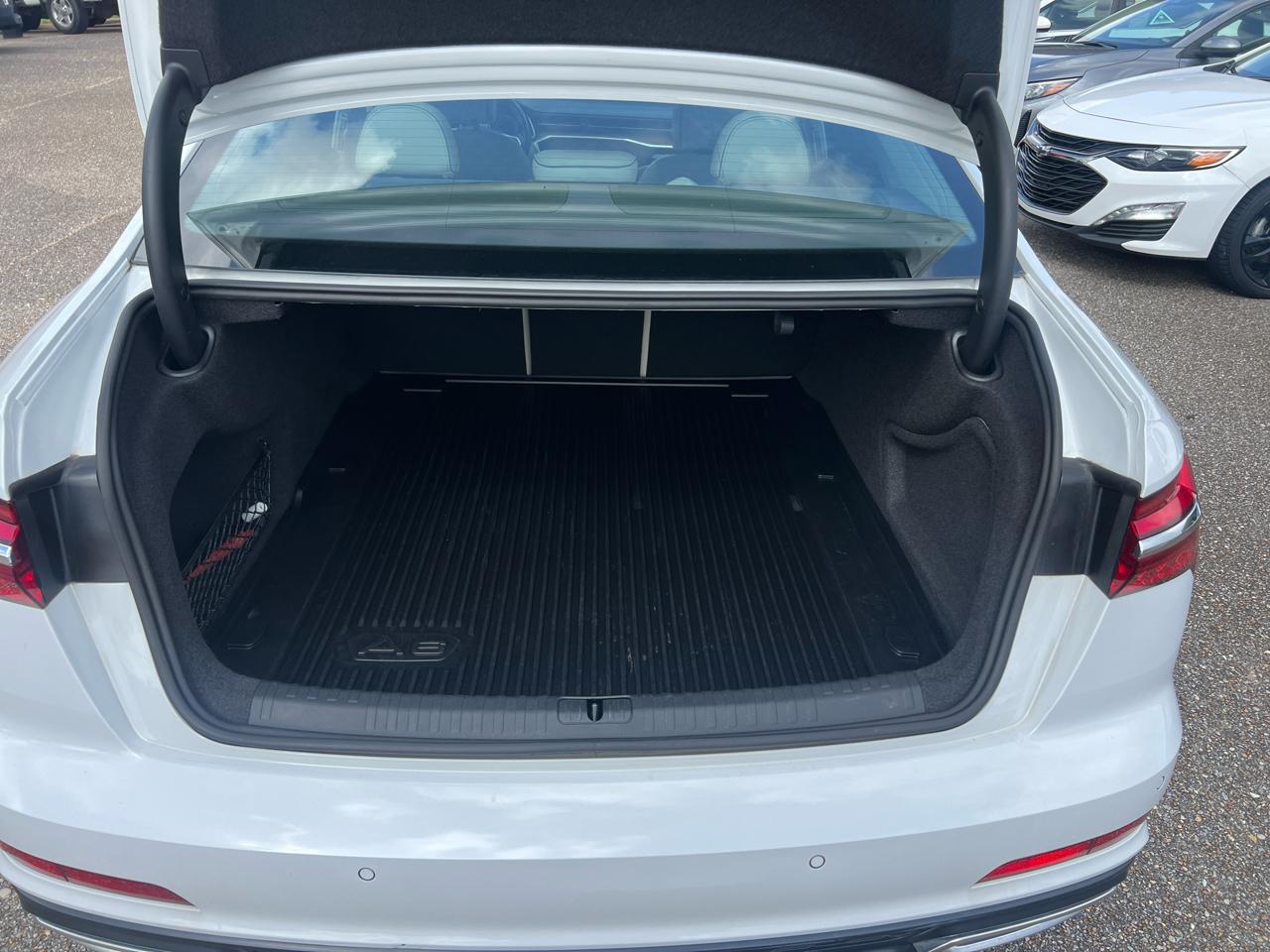 Audi A6 Sedan Prestige 55 TFSI quattro 2022
