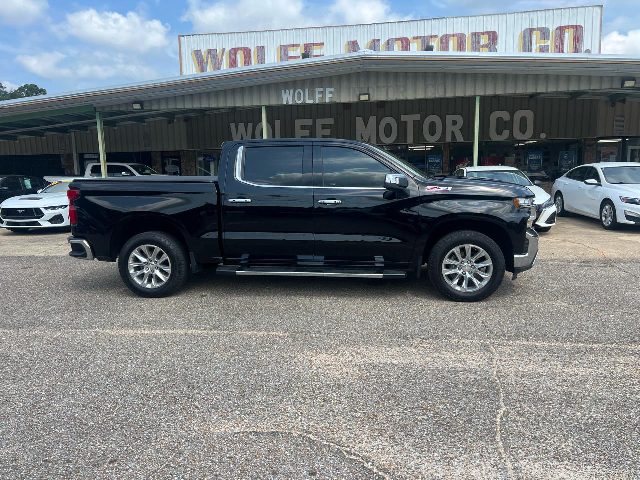Chevrolet Silverado 1500 LTD 4WD Crew Cab 147" LTZ 2022