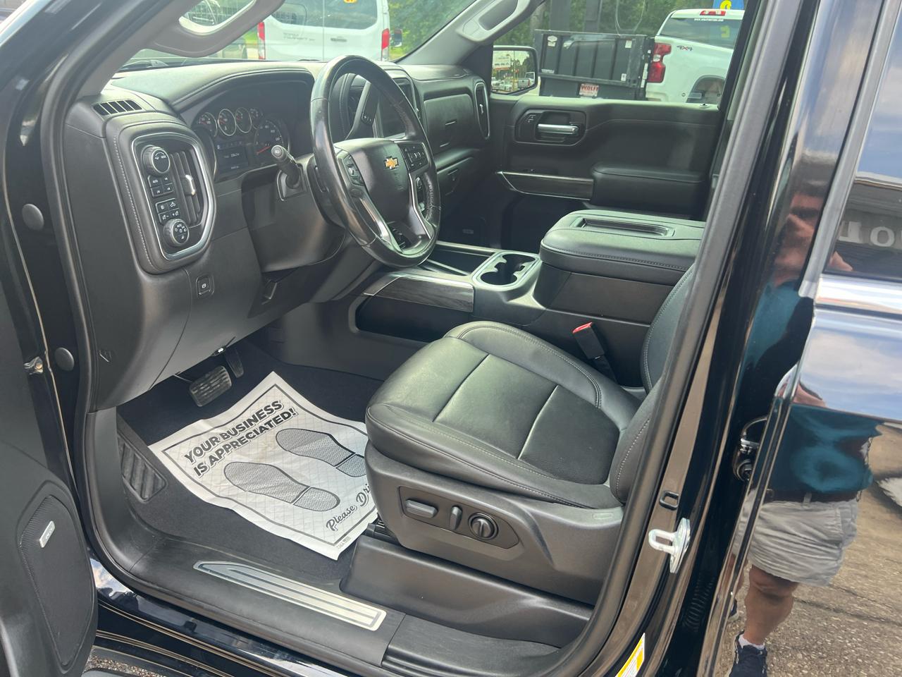 Chevrolet Silverado 1500 LTD 4WD Crew Cab 147" LTZ 2022