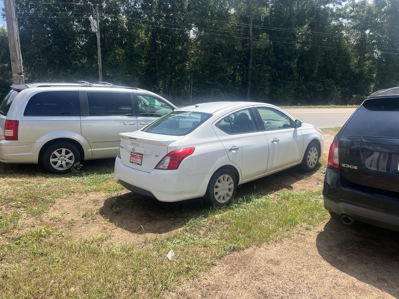 Nissan Versa Sedan SV CVT 2017