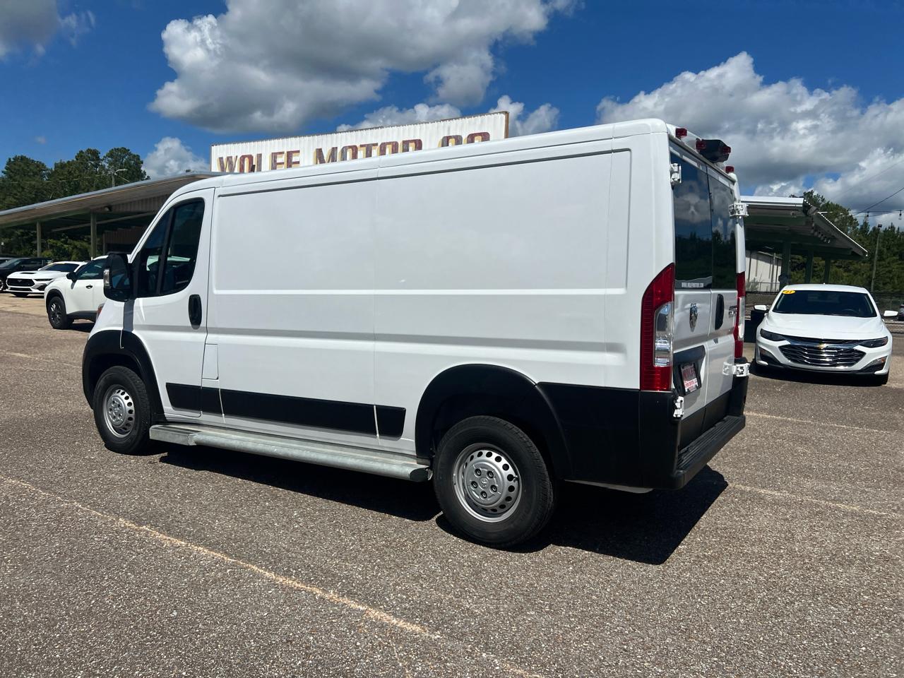 RAM ProMaster Cargo Van Tradesman 2500 Low Roof 136" WB w/Pass Seat 2025