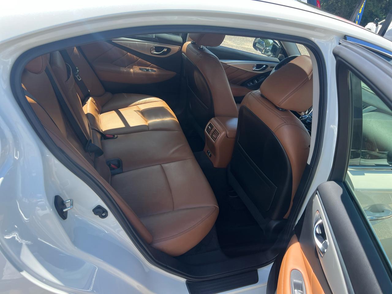 Infiniti Q50 LUXE RWD 2023