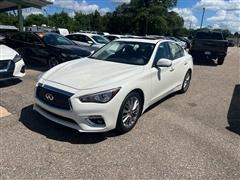 2023 Infiniti Q50 