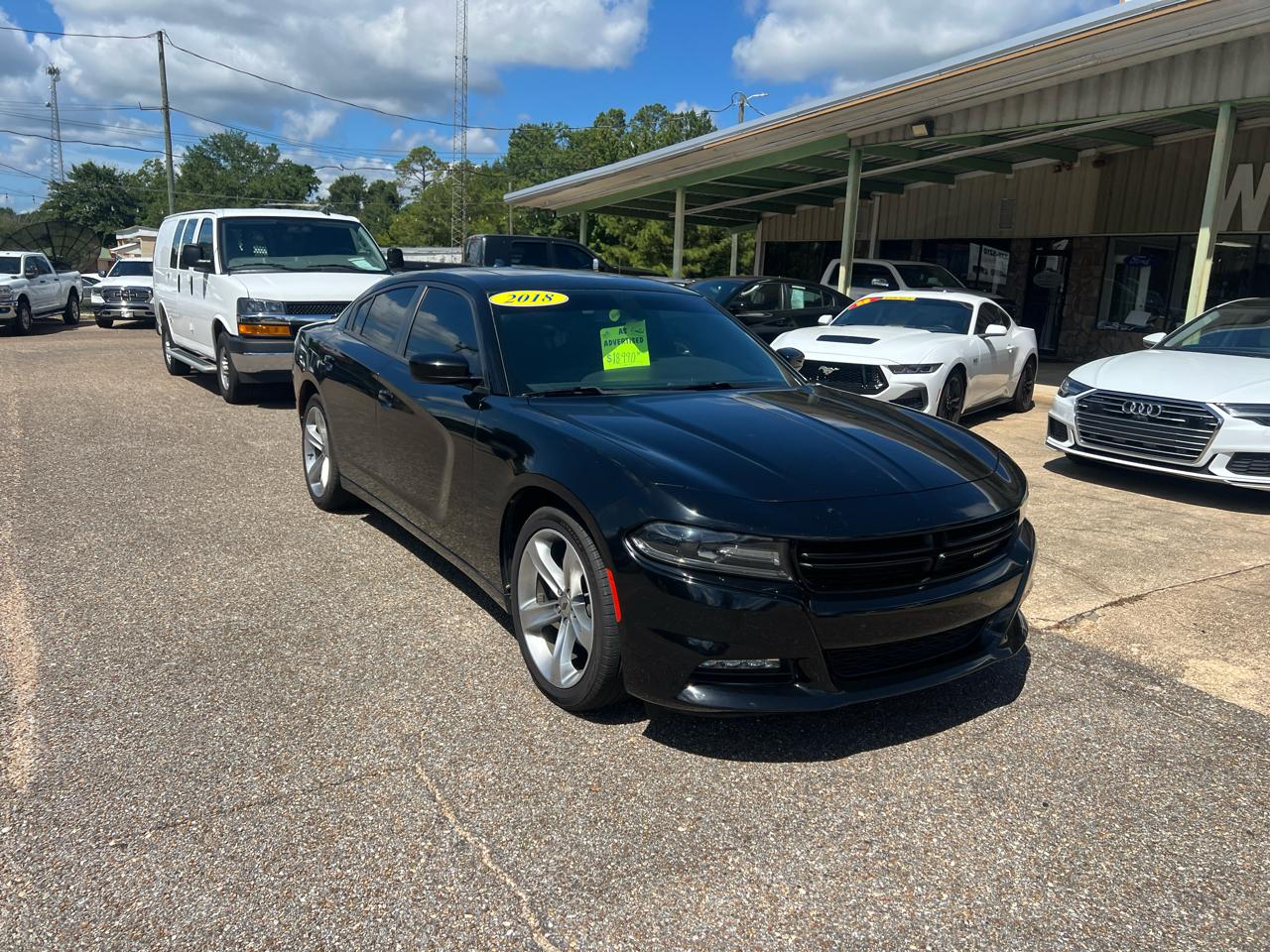 Dodge Charger SXT Plus RWD 2018