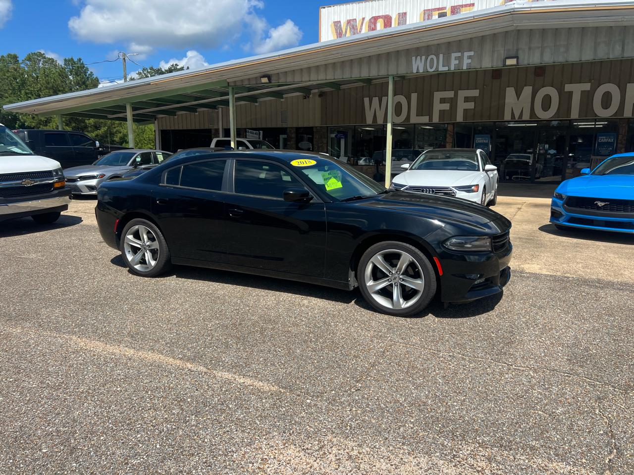 Dodge Charger SXT Plus RWD 2018