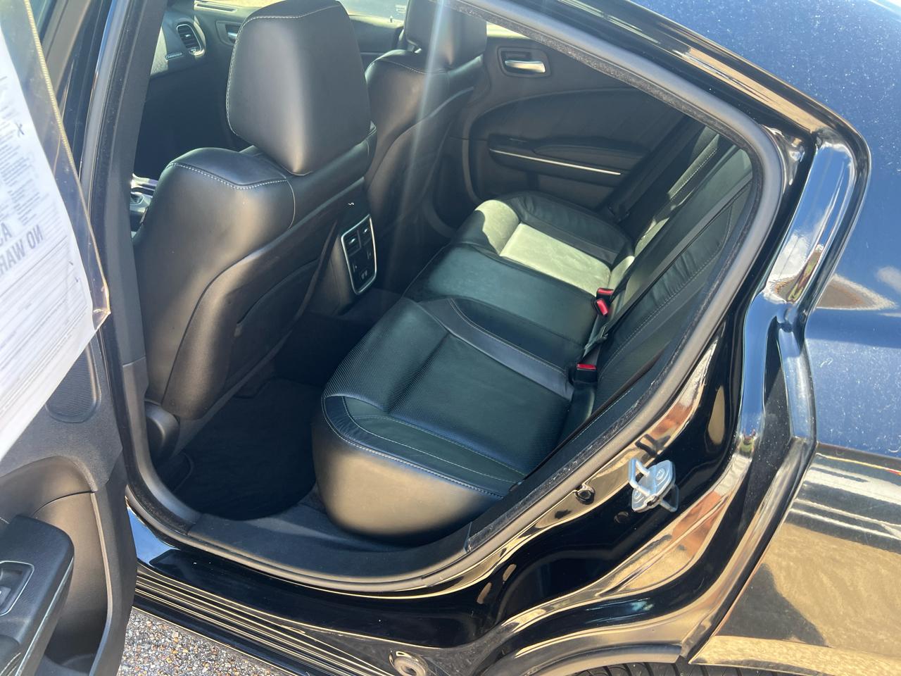 Dodge Charger SXT Plus RWD 2018