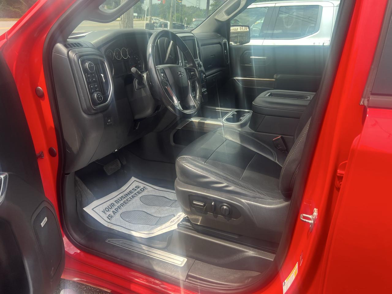 Chevrolet Silverado 1500 4WD Crew Cab 157" RST 2020