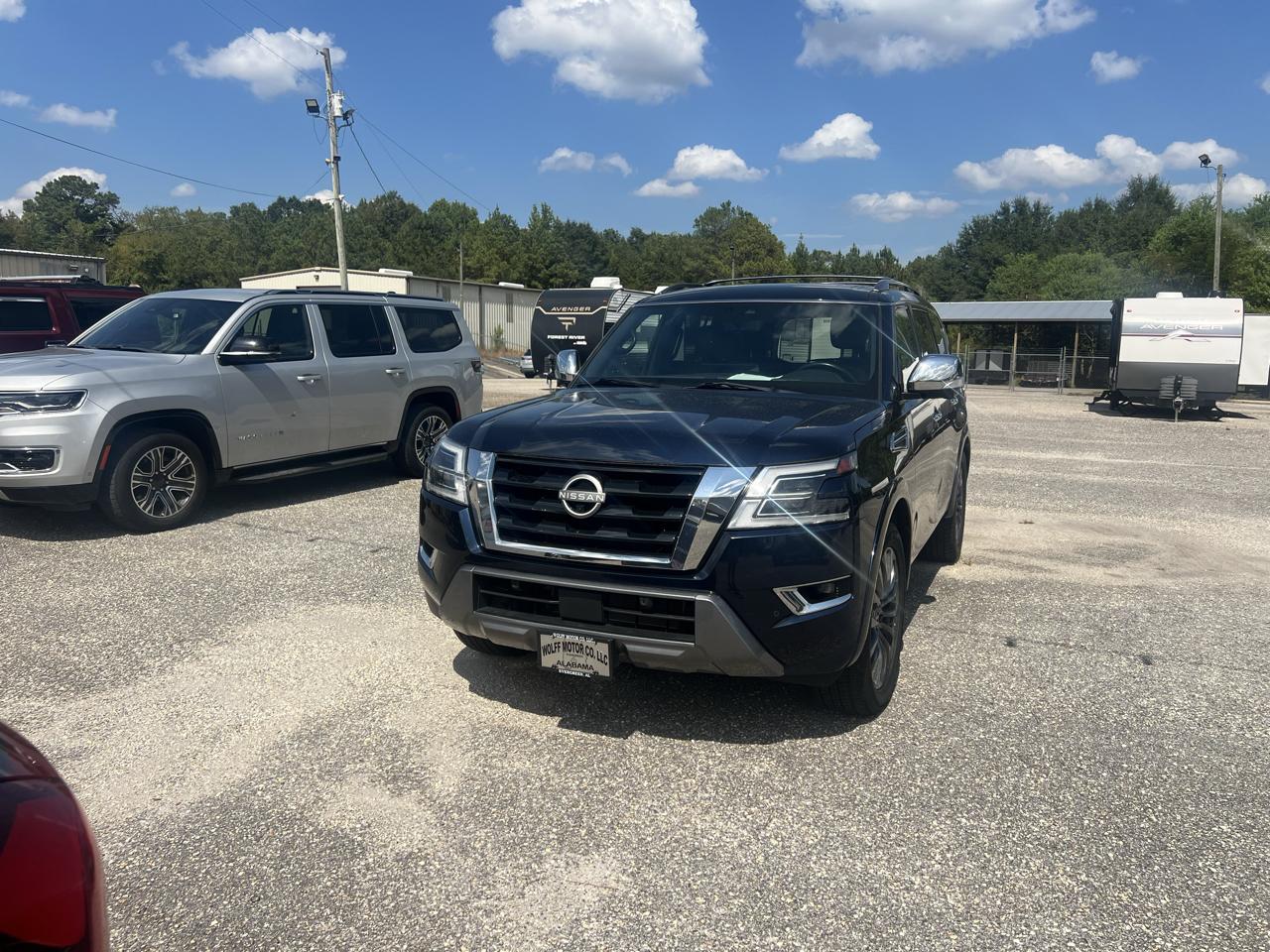 Nissan Armada 4x4 Platinum 2023