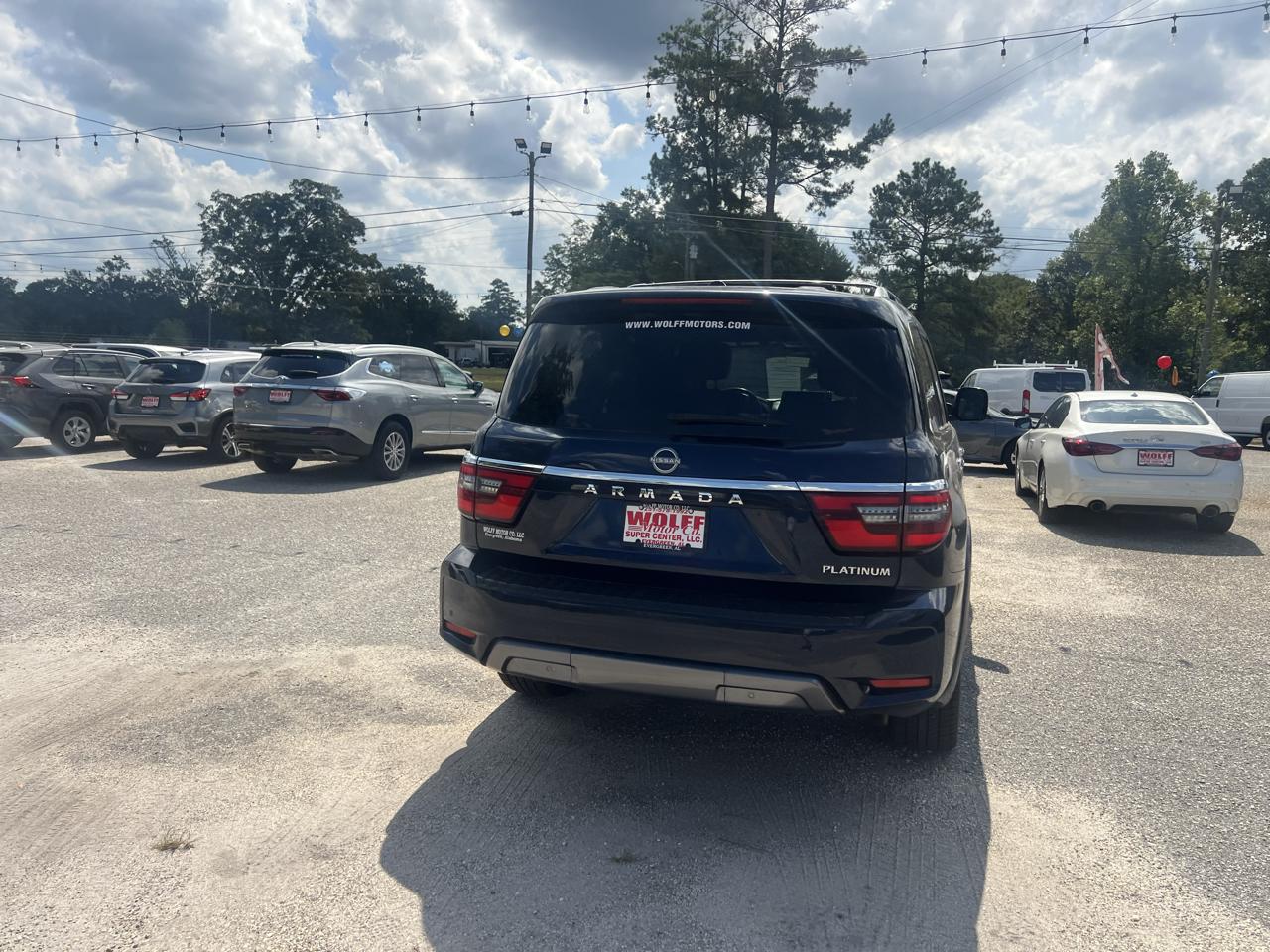 Nissan Armada 4x4 Platinum 2023