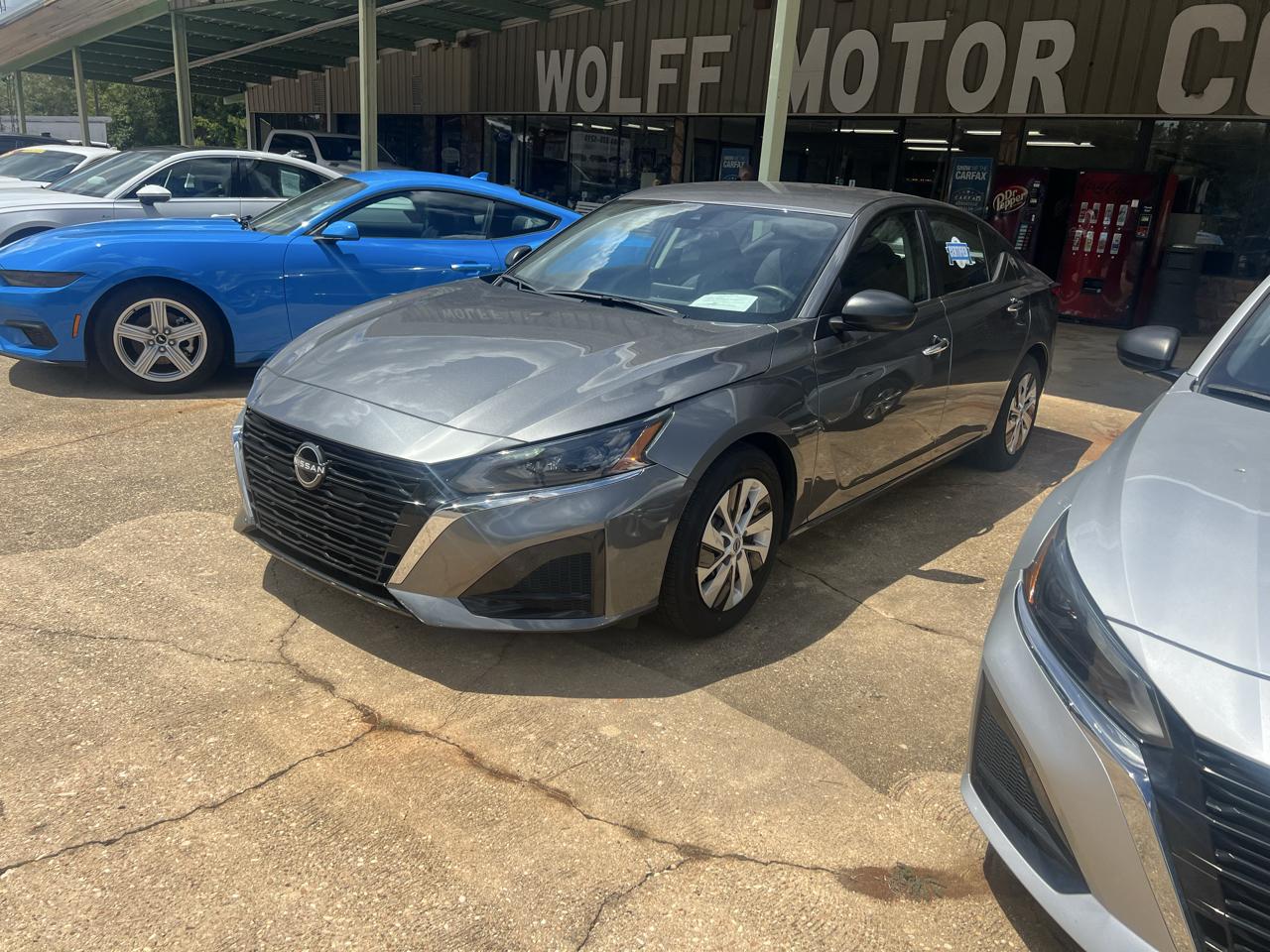 Nissan Altima S FWD 2025