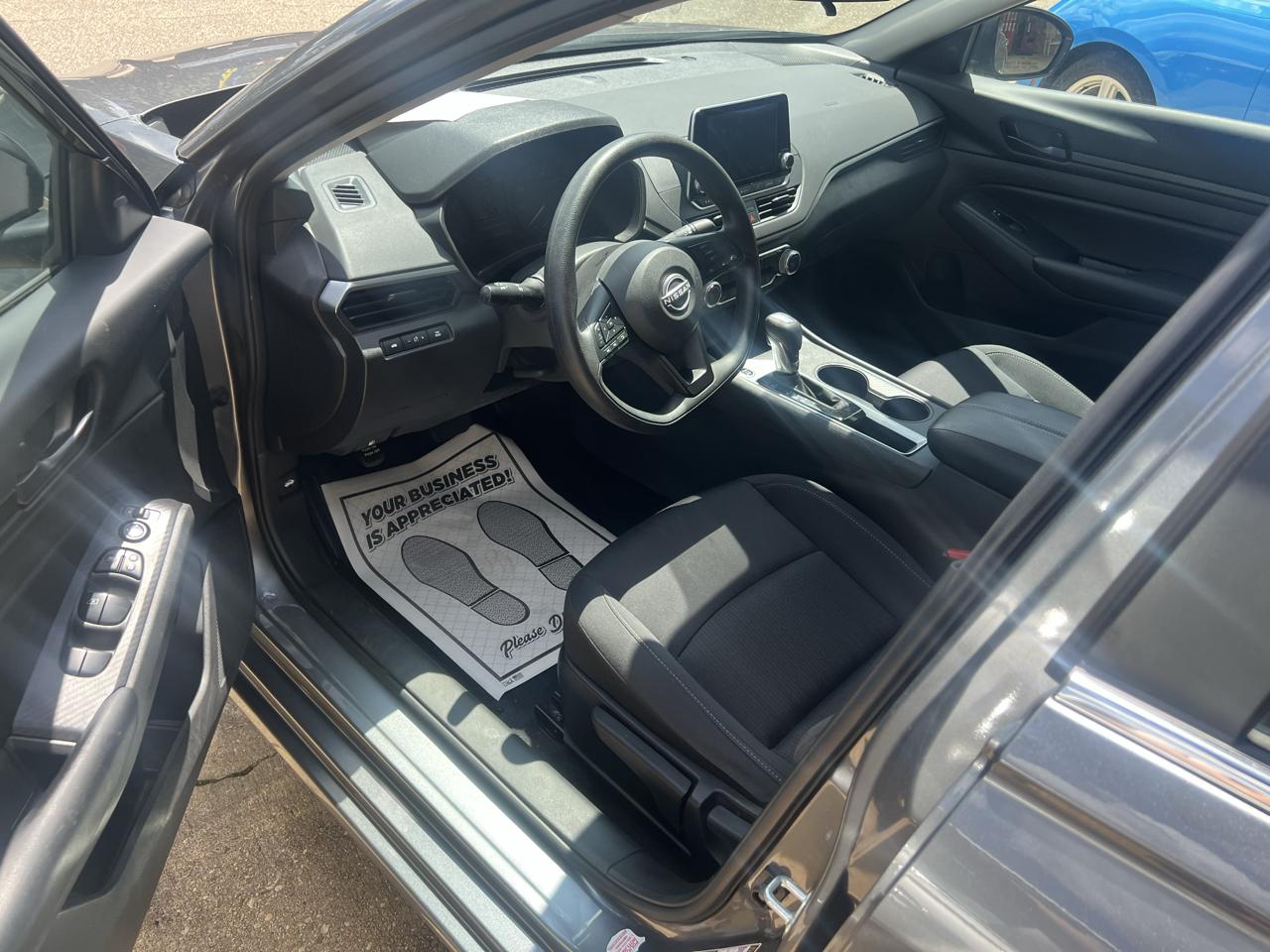 Nissan Altima S FWD 2025