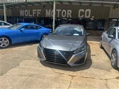 2025 Nissan Altima 