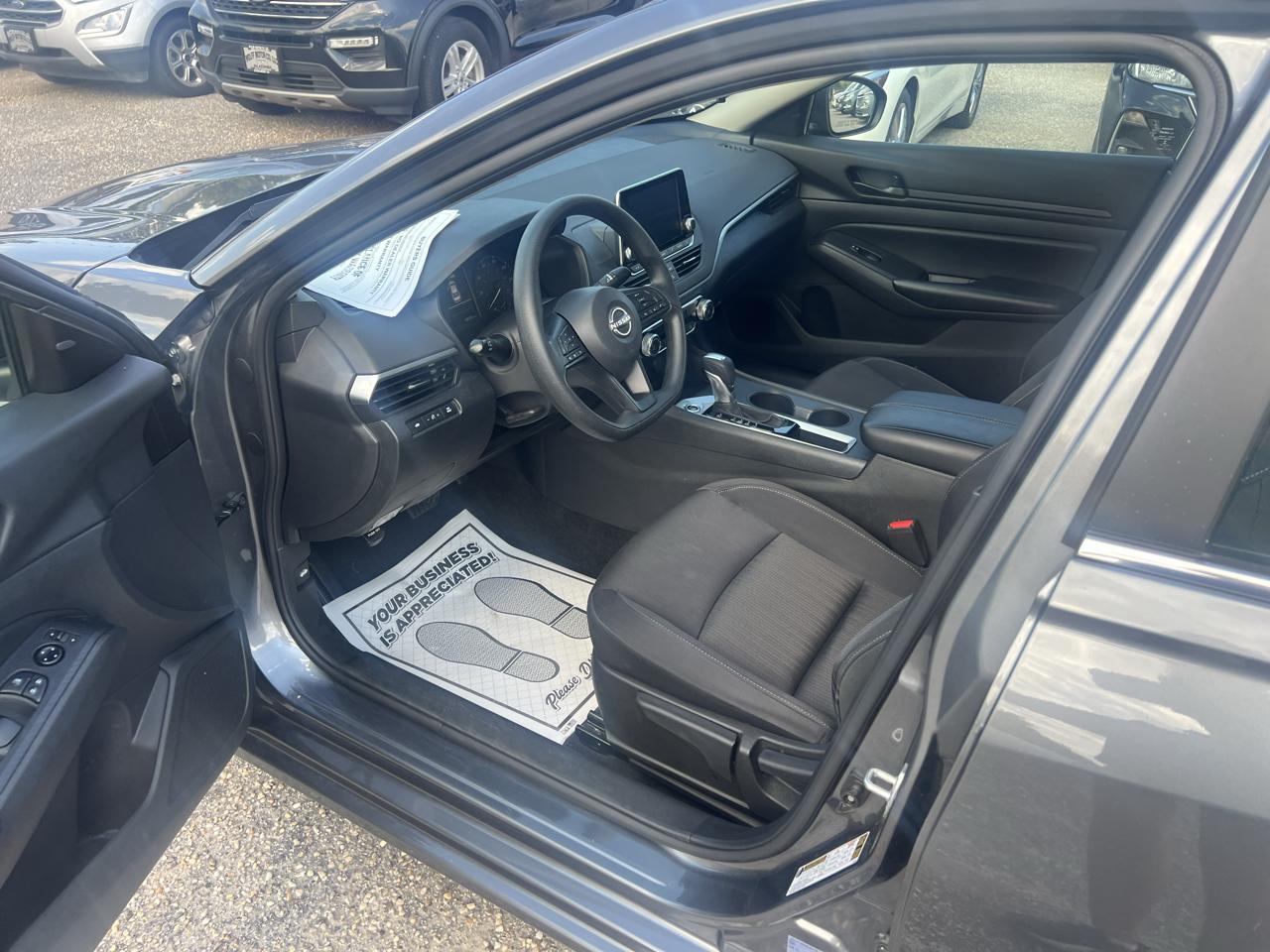 Nissan Altima S FWD 2025
