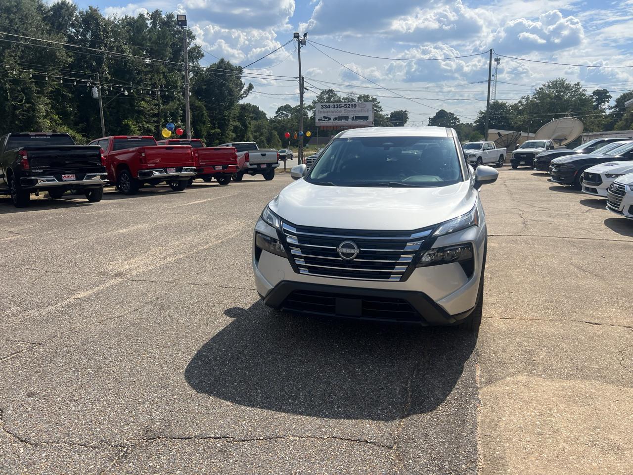 Nissan Rogue FWD SV 2024