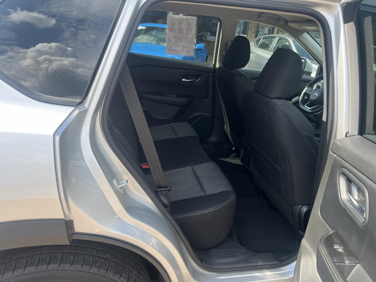 Nissan Rogue FWD SV 2024