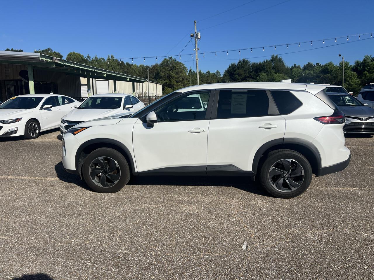 Nissan Rogue FWD SV 2025